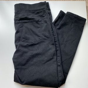 [Talbots] Size 14 - Black Pull On Jegging